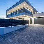 Villa Bonce - Five Bedroom With Private Swimming Pool Kaštela