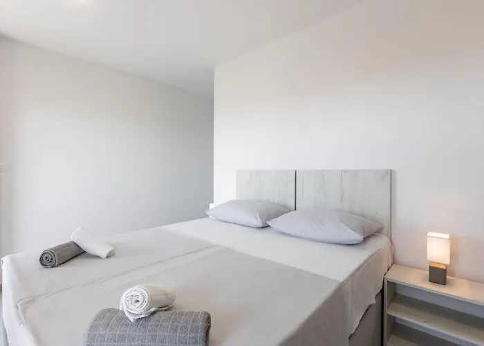Vila Bonce - Five Bedroom With Private Swimming Pool