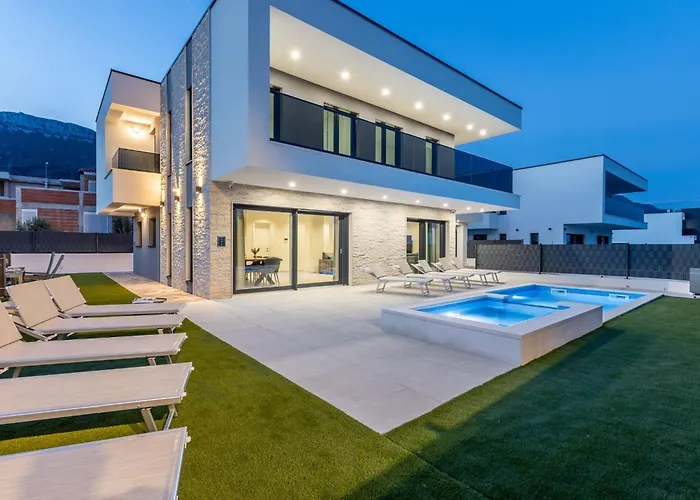 Vila Bonce - Five Bedroom With Private Swimming Pool *